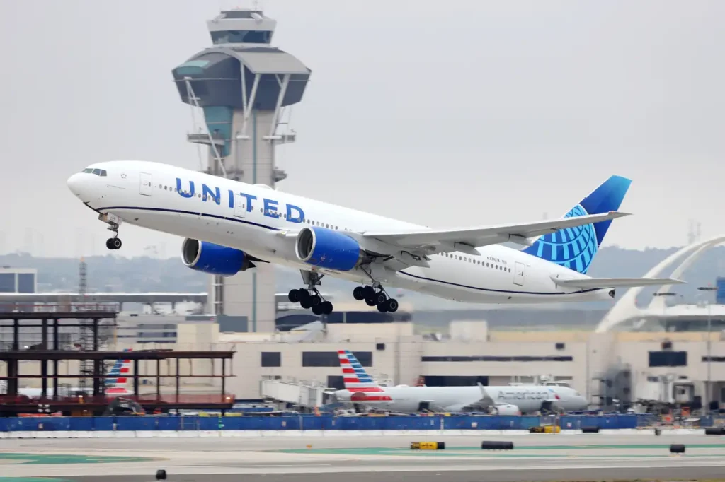 United Airlines Holdings Stock