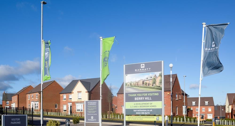 barratt redrow plc stock